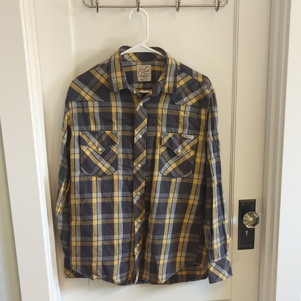 Lucky Brand men's medium plaid flannel